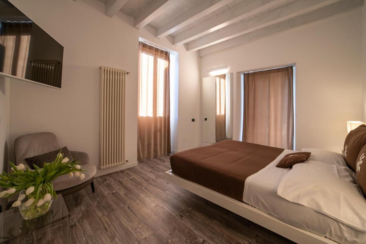 Diffuso Vulcano Village Bed & Breakfast Castro (Lombardy)