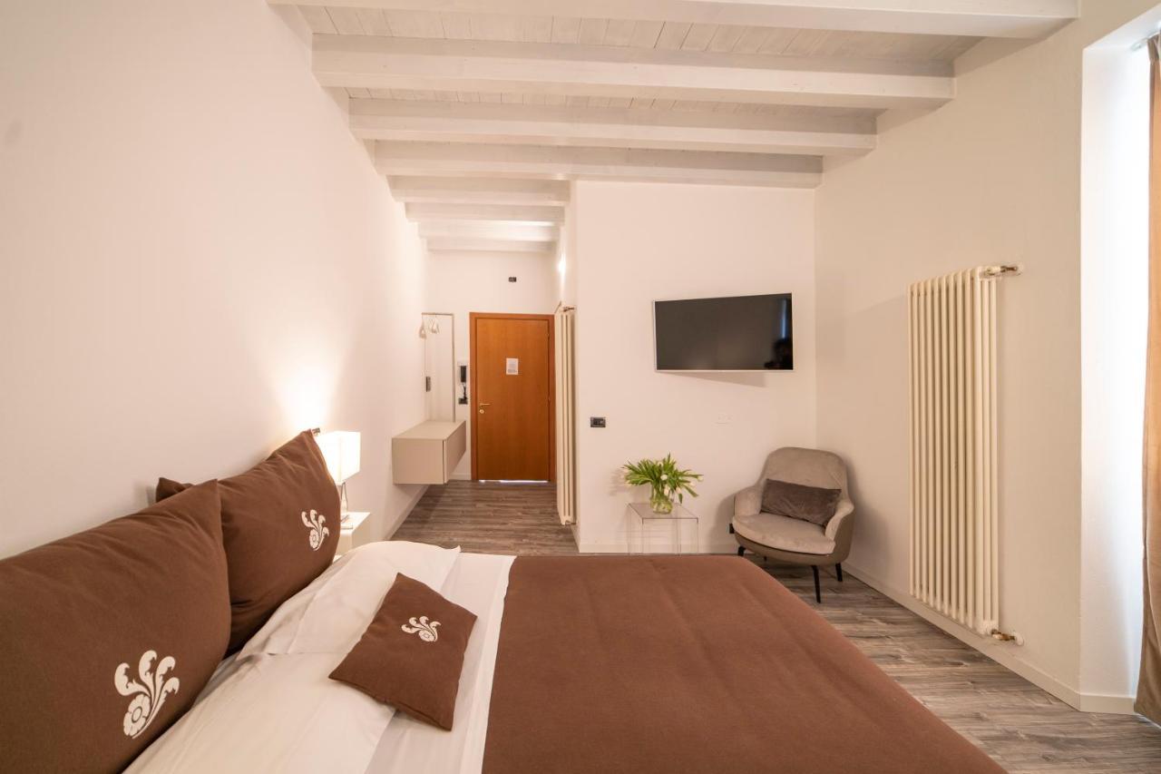 Bed & Breakfast Diffuso Vulcano Village *