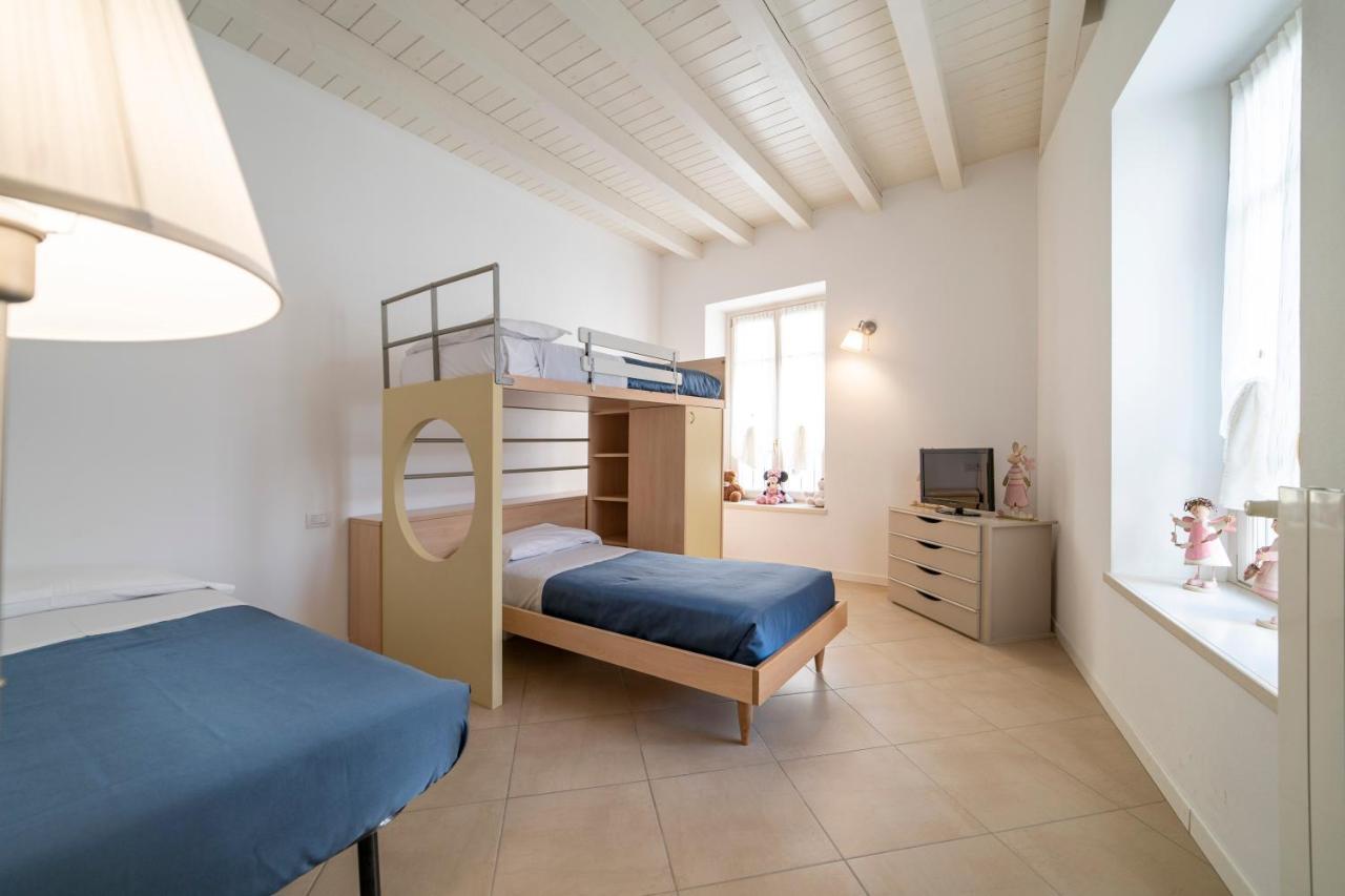 Diffuso Vulcano Village Bed & Breakfast Castro (Lombardy)