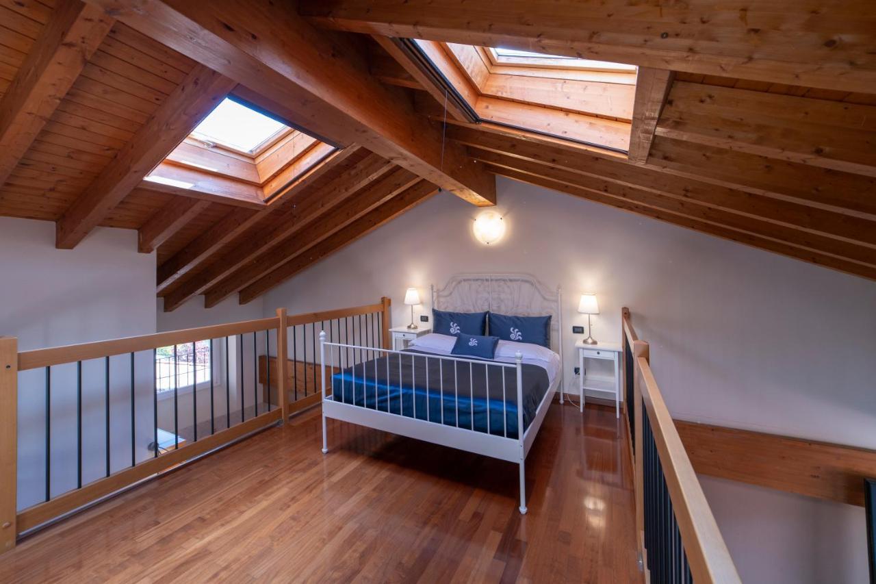 Bed & Breakfast Diffuso Vulcano Village