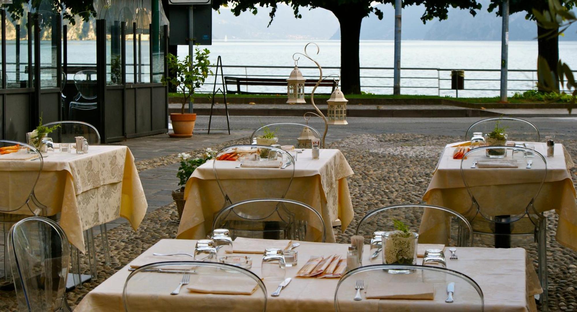 Diffuso Vulcano Village Bed & Breakfast Castro (Lombardy)